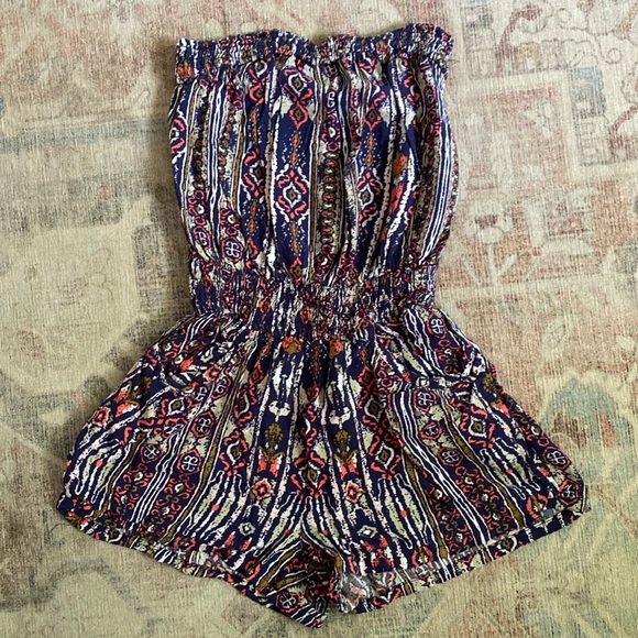 Printed Romper with Pockets - Picture 1 of 1